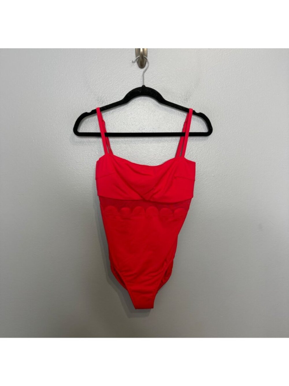 SEAFOLLY petal edge one piece swimsuit in chili red size US 8 DD - Picture 3 of 10